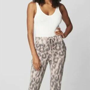 BLANK NYC Animal Print Soft N'Easy Jogger Sweat Pants Womens Medium Lounge NWT
